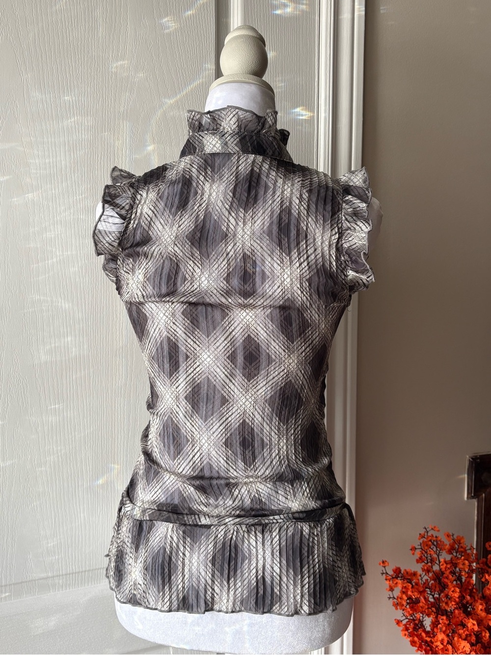 Y2K Costa Blanca Ruffled V-Neck Sheer Women's Blouse - Black & White Plaid - Picture 4 of 8